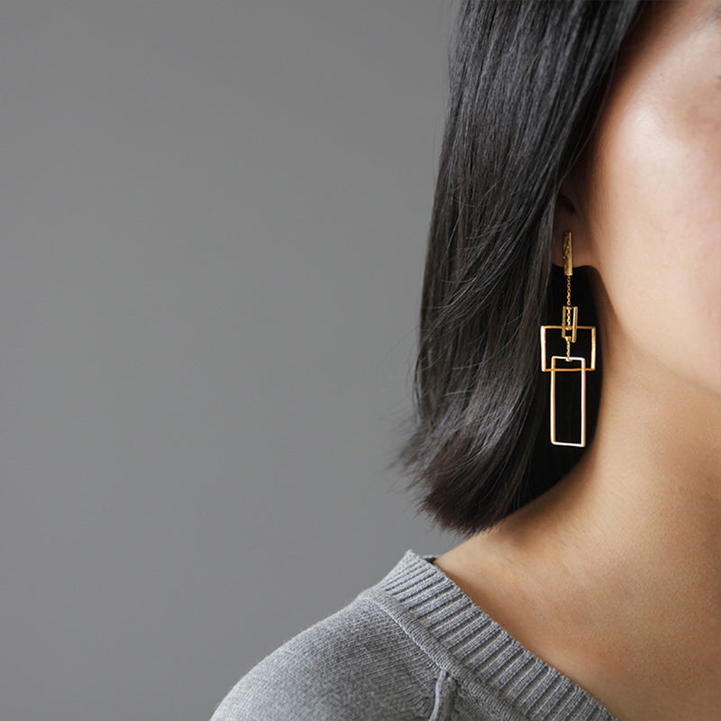 Geometric Frame Design Earrings