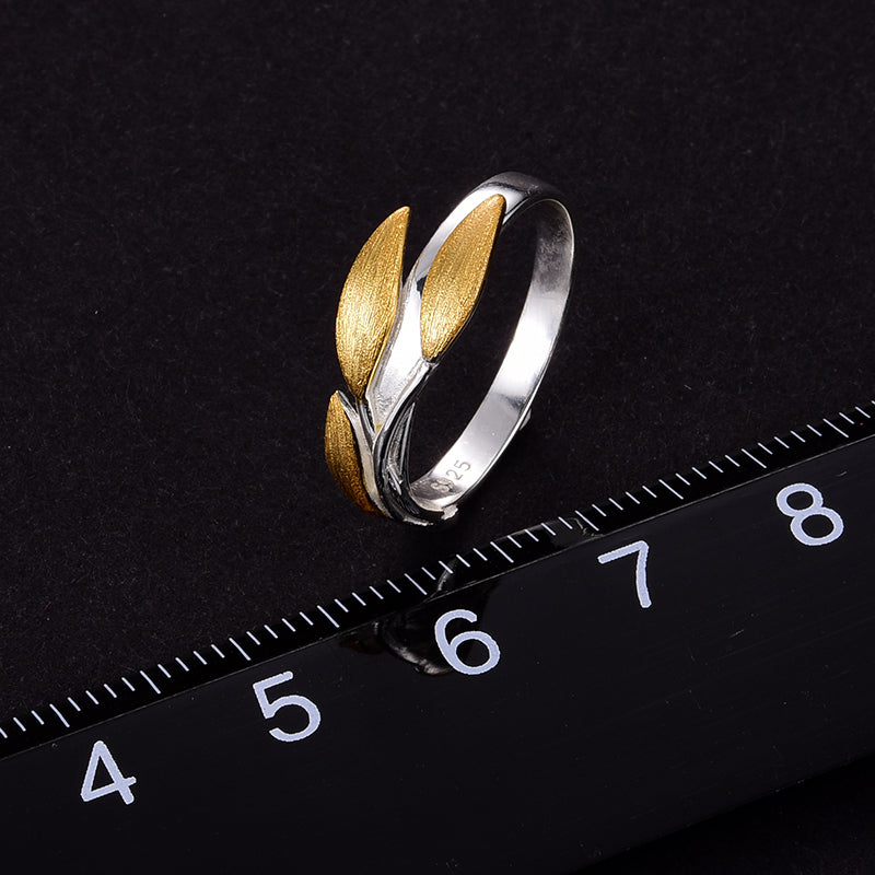 Whispering Willow Fashion Ring