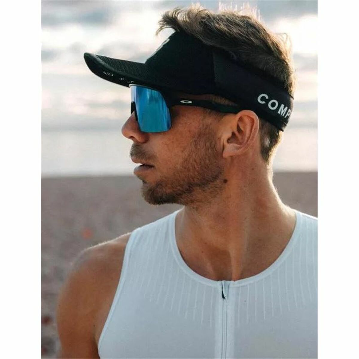 Visor Compressport XHWU389-9002 Black One size