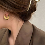 Dual-Tone Vintage Round Earrings