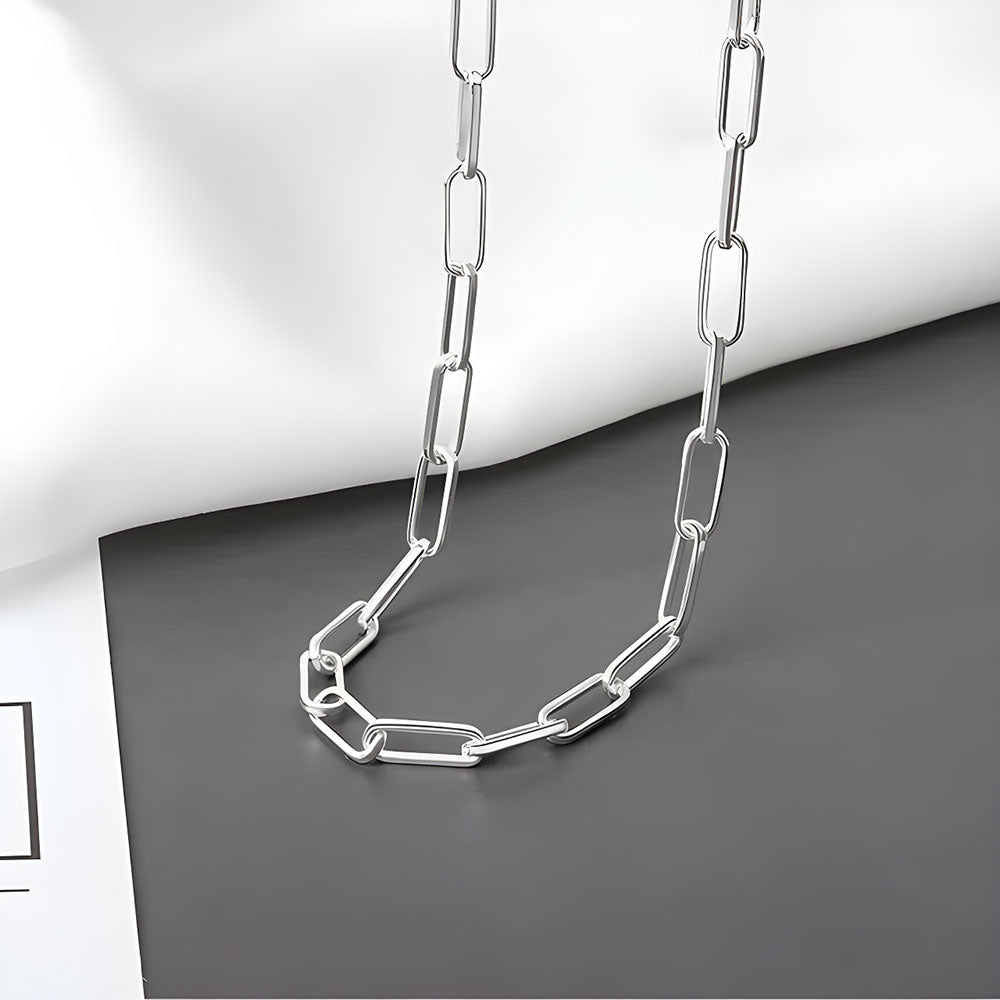 Elegant Geometric Clavicle Necklace