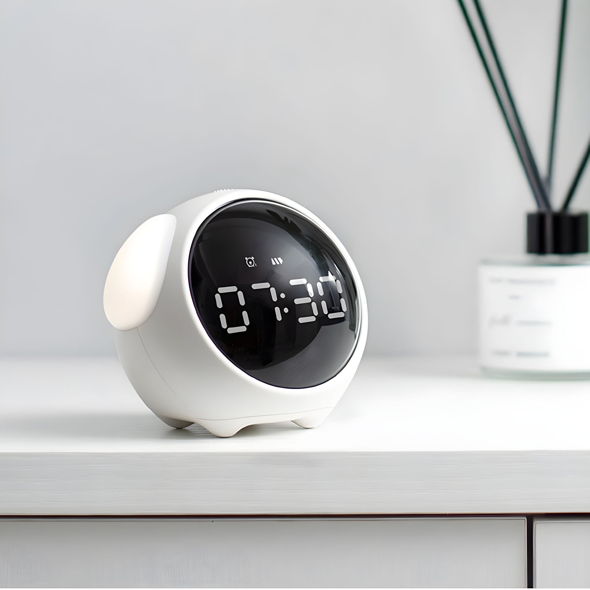 EmotiWake™ The Expressive Alarm Clock