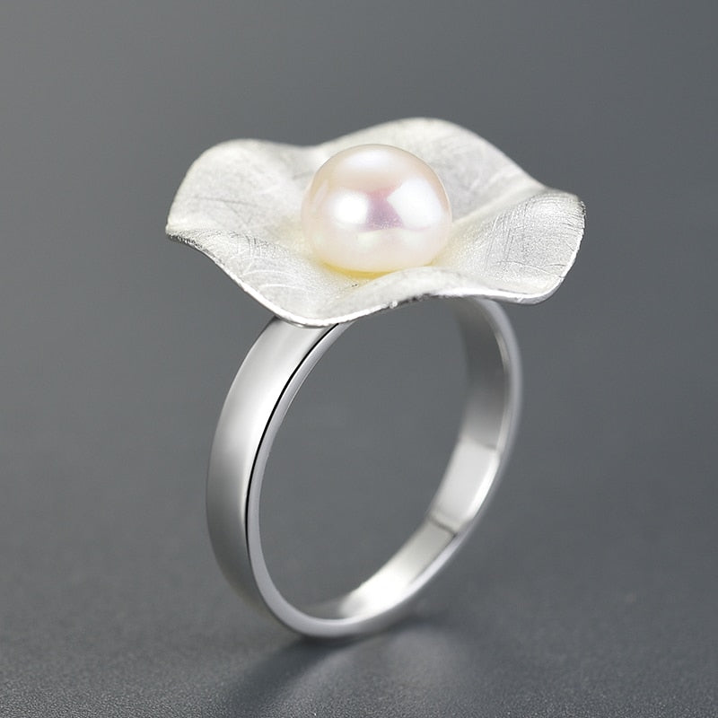 Moonlight Pearl Fashion Ring