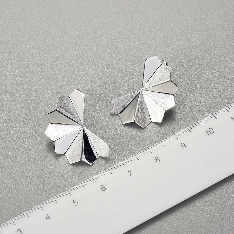 Flame Fashion Stud Earrings