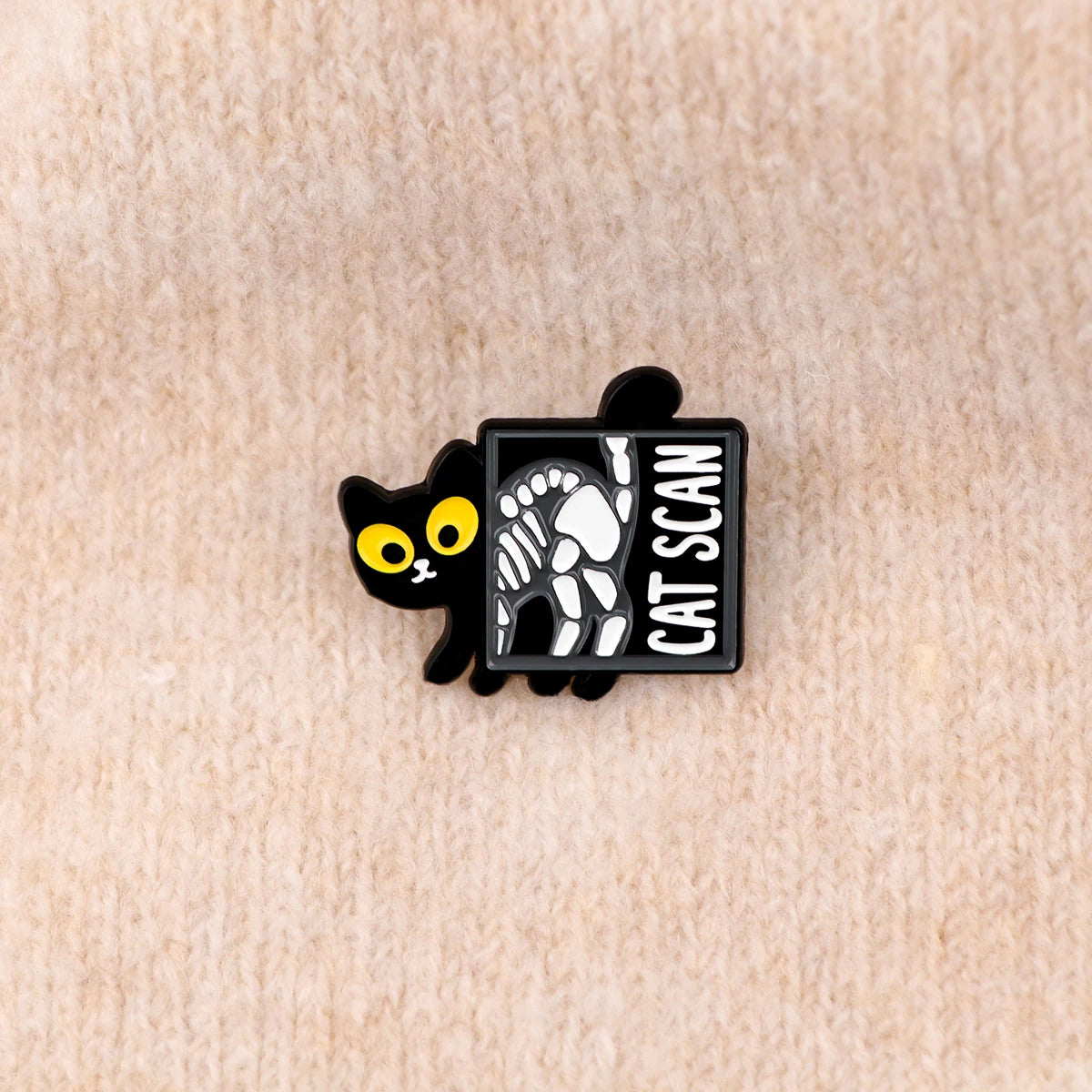 Black Cat Scan Pin