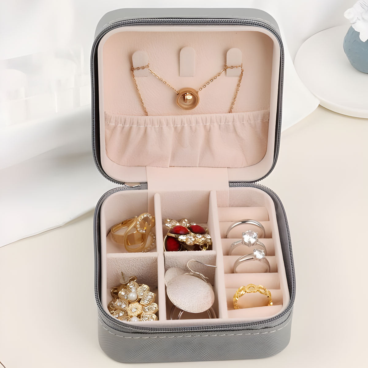 Masimia™ Elegant Voyage Jewelry Organizer